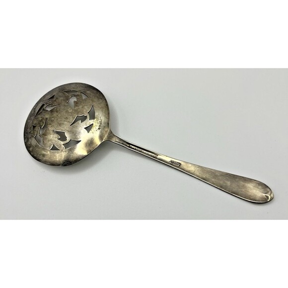 Vintage WM Rogers Mfg. Co Original Rogers Tomato Serving Spoon Silver Plate 7.5" - Picture 2 of 6